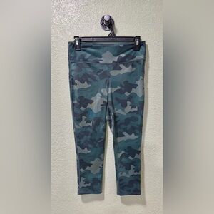 GAP Camo Print Leggings